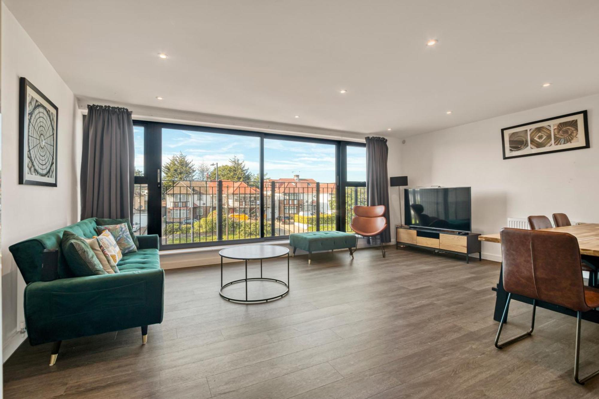 Modern Penthouse In Wembley Daire Londra Dış mekan fotoğraf
