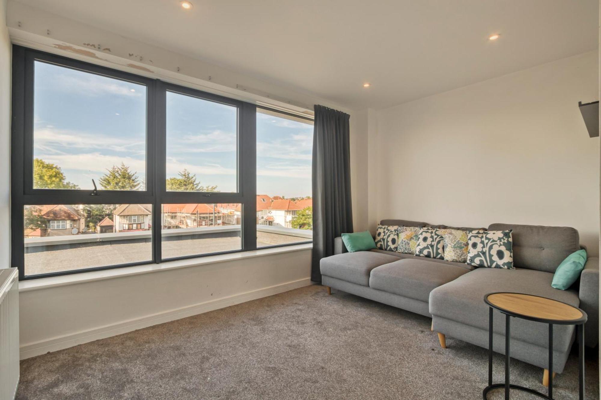 Modern Penthouse In Wembley Daire Londra Dış mekan fotoğraf